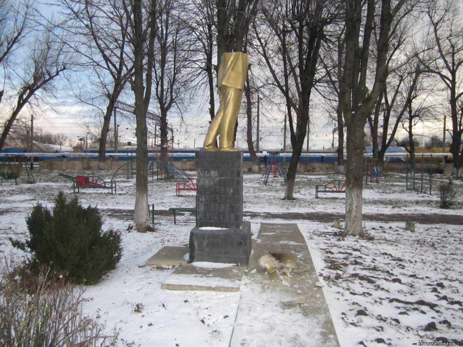 В Котовську пошкоджено пам’ятник Леніну